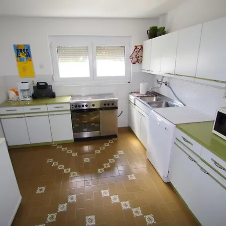 House Jasna * Premantura