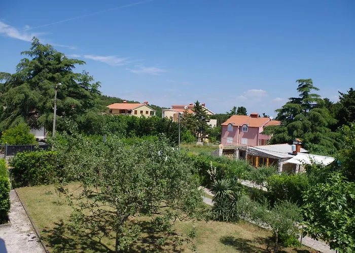 House Jasna 펜션 프레멘투라