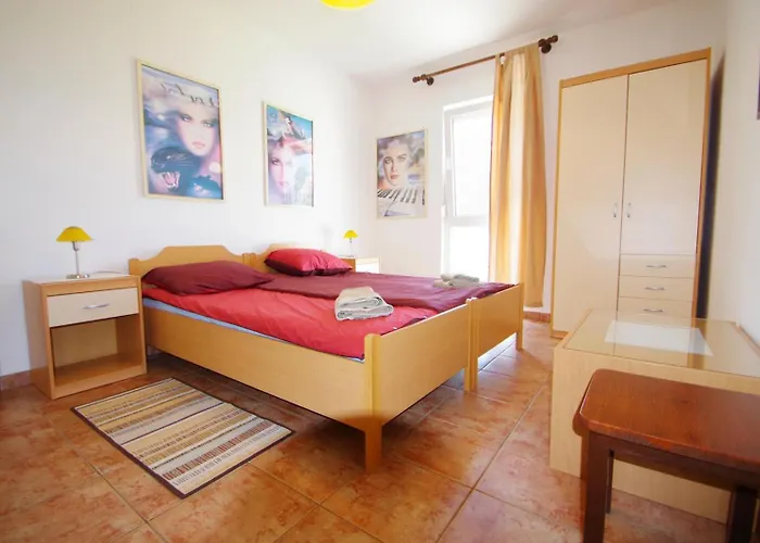 House Jasna 펜션 프레멘투라